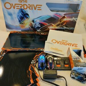 Anki Overdrive Starter Kit - 4 Straight 6 Curved Tracks 3 Cars & Charger